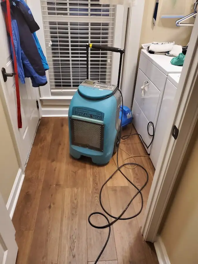 Commercial dehumidifier deployed for Flood Damage Cleanup in Waipio Acres